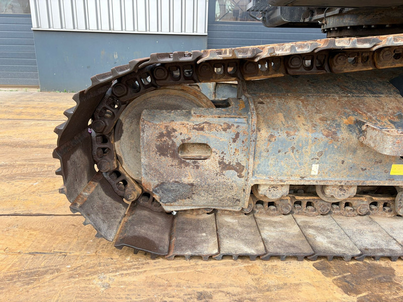 Bager gusjeničar Doosan DX225LC-7: slika Bager gusjeničar Doosan DX225LC-7