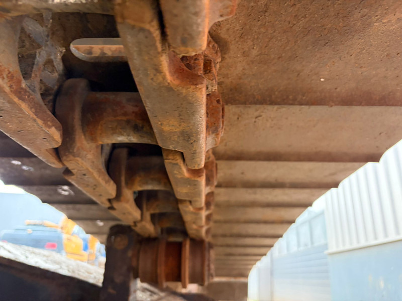 Bager gusjeničar Doosan DX225LC-7: slika Bager gusjeničar Doosan DX225LC-7