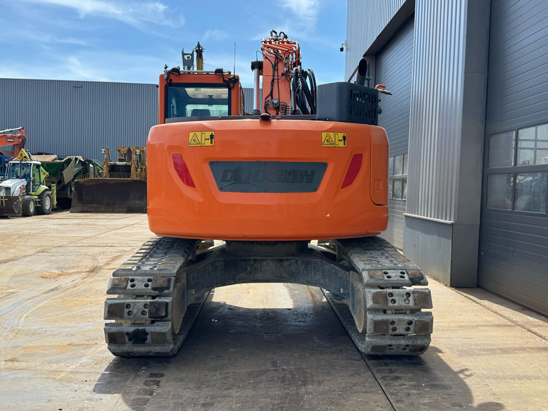 Doosan DX235LCR-5 - 680 hours - Bager gusjeničar: slika Doosan DX235LCR-5 - 680 hours - Bager gusjeničar Doosan DX235LCR-5 - 680 hours - Bager gusjeničar: slika Doosan DX235LCR-5 - 680 hours - Bager gusjeničar