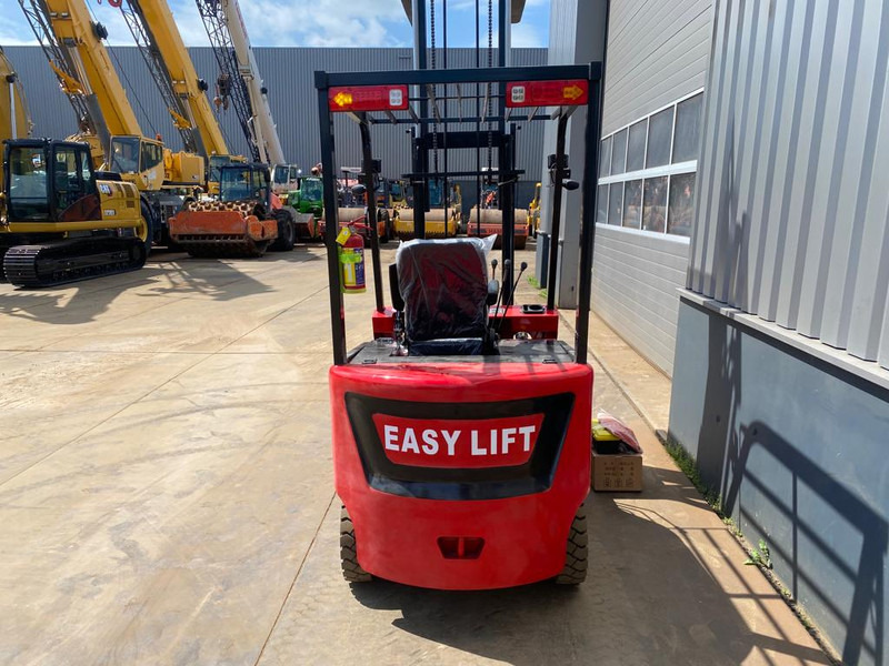 Viličar EASY LIFT CPD 15: slika Viličar EASY LIFT CPD 15