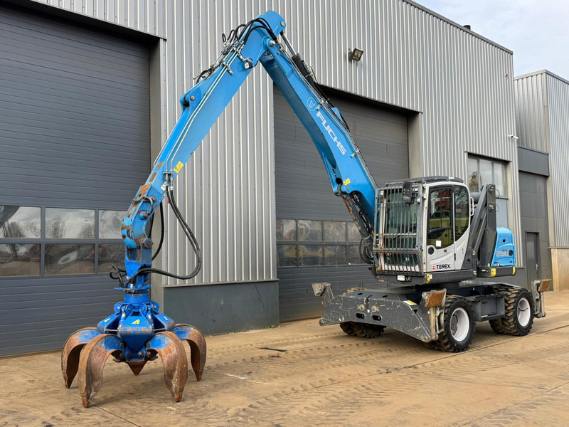 Fuchs MHL 250 - Stroj za rukovanje otpadom: slika Fuchs MHL 250 - Stroj za rukovanje otpadom Fuchs MHL 250 - Stroj za rukovanje otpadom: slika Fuchs MHL 250 - Stroj za rukovanje otpadom