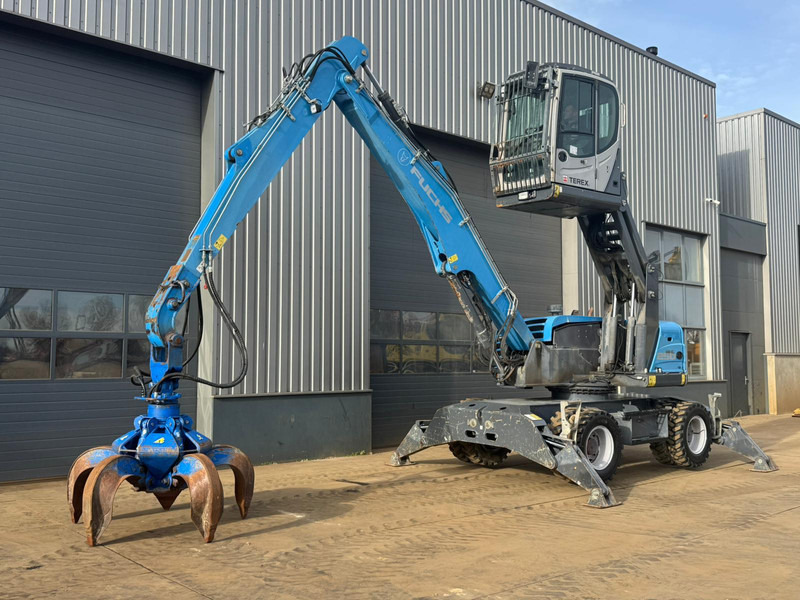 Fuchs MHL 250 - Stroj za rukovanje otpadom: slika Fuchs MHL 250 - Stroj za rukovanje otpadom Fuchs MHL 250 - Stroj za rukovanje otpadom: slika Fuchs MHL 250 - Stroj za rukovanje otpadom