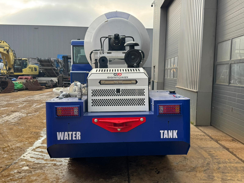 Giga power GW5500 4x4 Self Loading Concrete Mixer - Automješalica: slika Giga power GW5500 4x4 Self Loading Concrete Mixer - Automješalica Giga power GW5500 4x4 Self Loading Concrete Mixer - Automješalica: slika Giga power GW5500 4x4 Self Loading Concrete Mixer - Automješalica