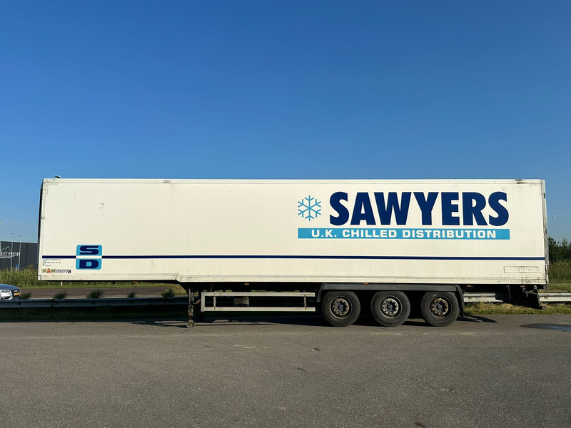 Gray and Adams Meat Hook Thermo King SLXE 400 - Poluprikolica hladnjača: slika Gray and Adams Meat Hook Thermo King SLXE 400 - Poluprikolica hladnjača Gray and Adams Meat Hook Thermo King SLXE 400 - Poluprikolica hladnjača: slika Gray and Adams Meat Hook Thermo King SLXE 400 - Poluprikolica hladnjača