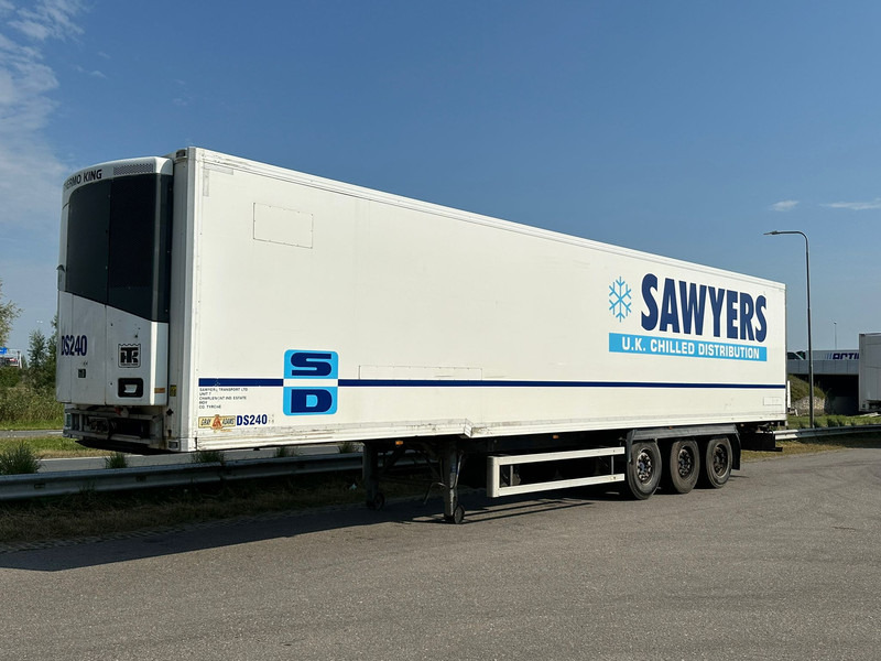 Gray and Adams Meat Hook Thermo King SLXE 400 - Poluprikolica hladnjača: slika Gray and Adams Meat Hook Thermo King SLXE 400 - Poluprikolica hladnjača Gray and Adams Meat Hook Thermo King SLXE 400 - Poluprikolica hladnjača: slika Gray and Adams Meat Hook Thermo King SLXE 400 - Poluprikolica hladnjača