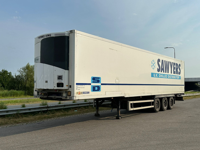 Gray and Adams Meat Hook Thermo King SLXE 400 - Poluprikolica hladnjača: slika Gray and Adams Meat Hook Thermo King SLXE 400 - Poluprikolica hladnjača Gray and Adams Meat Hook Thermo King SLXE 400 - Poluprikolica hladnjača: slika Gray and Adams Meat Hook Thermo King SLXE 400 - Poluprikolica hladnjača