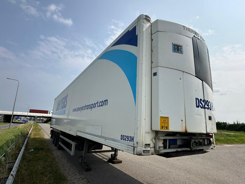 Gray and Adams Meat Hook Thermo King SLXE 400 - Poluprikolica hladnjača: slika Gray and Adams Meat Hook Thermo King SLXE 400 - Poluprikolica hladnjača Gray and Adams Meat Hook Thermo King SLXE 400 - Poluprikolica hladnjača: slika Gray and Adams Meat Hook Thermo King SLXE 400 - Poluprikolica hladnjača