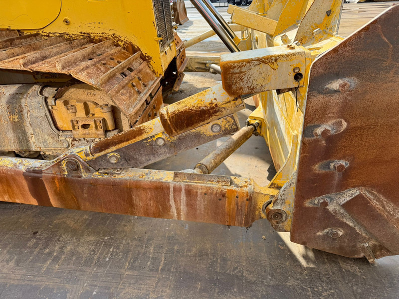 Buldožer Komatsu D65PXi-18: slika Buldožer Komatsu D65PXi-18