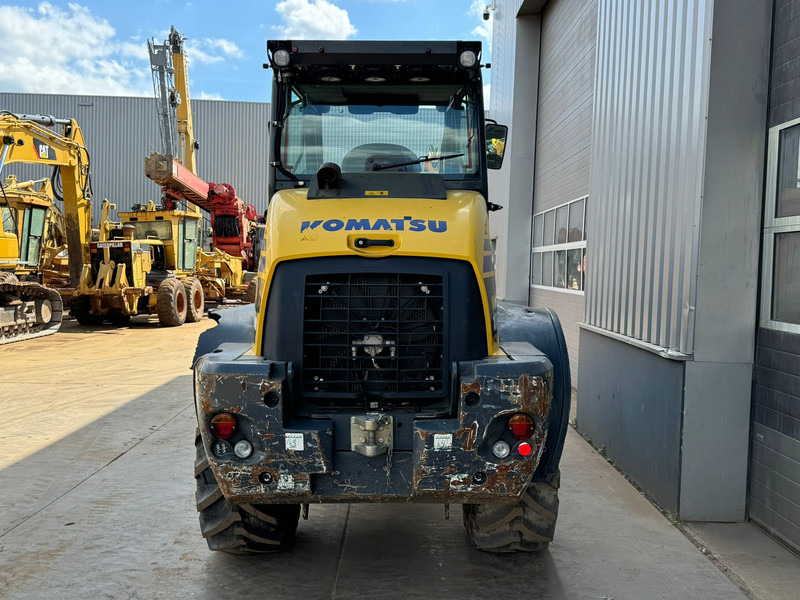 Komatsu WA100M-8EO - New Tires - Utovarivač na kotačima: slika Komatsu WA100M-8EO - New Tires - Utovarivač na kotačima Komatsu WA100M-8EO - New Tires - Utovarivač na kotačima: slika Komatsu WA100M-8EO - New Tires - Utovarivač na kotačima