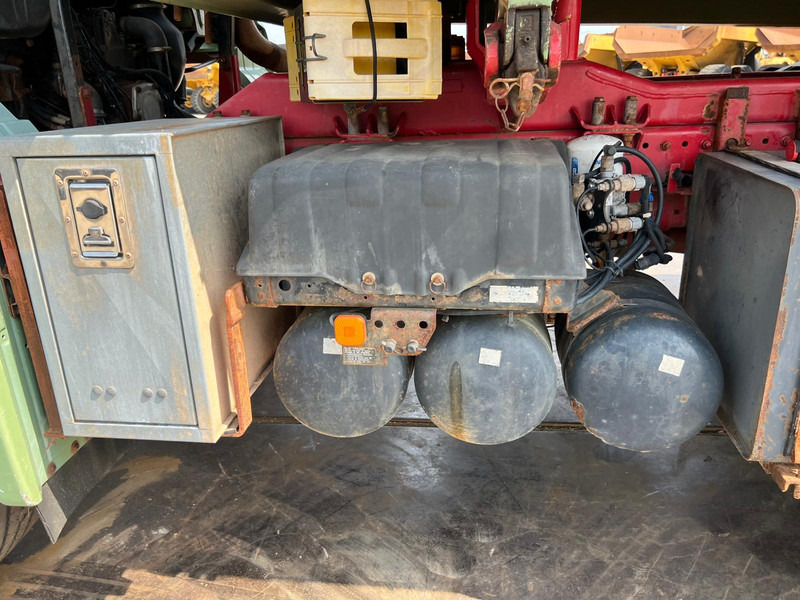 Kiper, Kamion s kranom MAN TGA 26.480 6x4 tipper + HMF crane: slika Kiper, Kamion s kranom MAN TGA 26.480 6x4 tipper + HMF crane