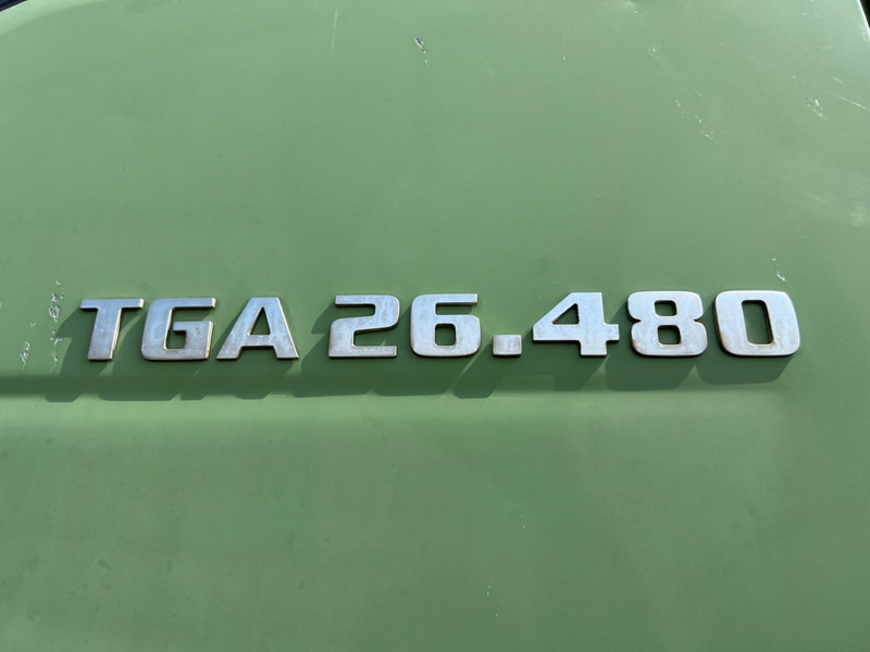 Kiper, Kamion s kranom MAN TGA 26.480 6x4 tipper + HMF crane: slika Kiper, Kamion s kranom MAN TGA 26.480 6x4 tipper + HMF crane