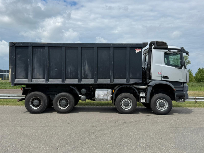 MERCEDESBENZ Arocs 4848 8x8 tipper - Kiper: slika MERCEDESBENZ Arocs 4848 8x8 tipper - Kiper MERCEDESBENZ Arocs 4848 8x8 tipper - Kiper: slika MERCEDESBENZ Arocs 4848 8x8 tipper - Kiper