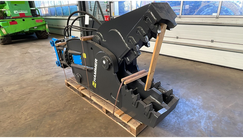 Hammer RH20 Hydraulic Crusher (for 18-26t excavator) - Priključak: slika Hammer RH20 Hydraulic Crusher (for 18-26t excavator) - Priključak Hammer RH20 Hydraulic Crusher (for 18-26t excavator) - Priključak: slika Hammer RH20 Hydraulic Crusher (for 18-26t excavator) - Priključak