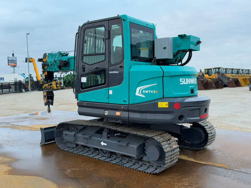 Sunward SWTC5D Telescopic Crawler Crane - CE certifiedd - Dizalica gusjeničar: slika Sunward SWTC5D Telescopic Crawler Crane - CE certifiedd - Dizalica gusjeničar Sunward SWTC5D Telescopic Crawler Crane - CE certifiedd - Dizalica gusjeničar: slika Sunward SWTC5D Telescopic Crawler Crane - CE certifiedd - Dizalica gusjeničar