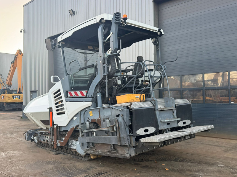 Vögele Super 1800-3i - Finišer za asfalt: slika Vögele Super 1800-3i - Finišer za asfalt Vögele Super 1800-3i - Finišer za asfalt: slika Vögele Super 1800-3i - Finišer za asfalt