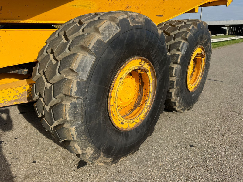 Zglobni istovarivač Volvo A30G: slika Zglobni istovarivač Volvo A30G