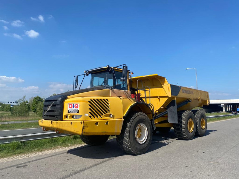 Volvo A35E - Zglobni istovarivač: slika Volvo A35E - Zglobni istovarivač Volvo A35E - Zglobni istovarivač: slika Volvo A35E - Zglobni istovarivač