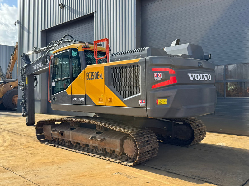 Volvo EC250ENL - Bager gusjeničar: slika Volvo EC250ENL - Bager gusjeničar Volvo EC250ENL - Bager gusjeničar: slika Volvo EC250ENL - Bager gusjeničar