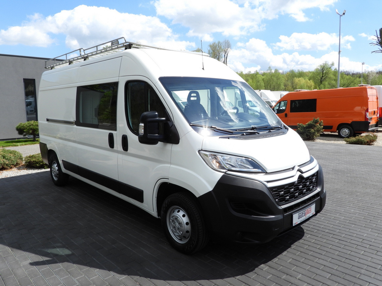 CITROEN JUMPER BOX DELIVERY VAN 7 SEATS CRUISE CONTROL 120HP - Furgon: slika CITROEN JUMPER BOX DELIVERY VAN 7 SEATS CRUISE CONTROL 120HP - Furgon CITROEN JUMPER BOX DELIVERY VAN 7 SEATS CRUISE CONTROL 120HP - Furgon: slika CITROEN JUMPER BOX DELIVERY VAN 7 SEATS CRUISE CONTROL 120HP - Furgon