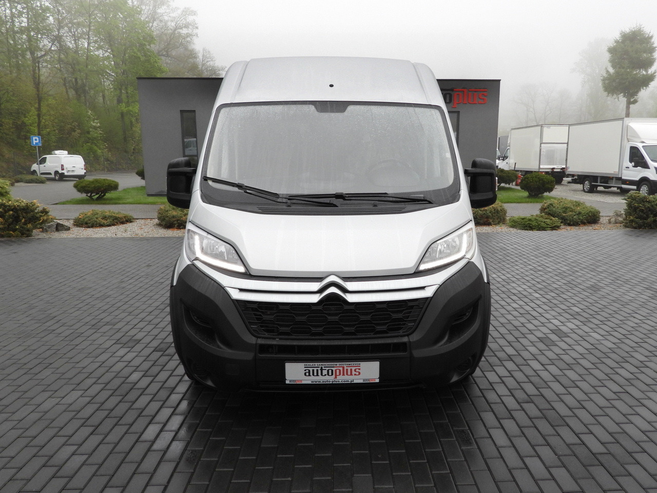 CITROEN JUMPER BOX DELIVERY VAN 7 SEATS CRUISE CONTROL LED LIGHTS AIR CONDITIONING 165HP - Furgon: slika CITROEN JUMPER BOX DELIVERY VAN 7 SEATS CRUISE CONTROL LED LIGHTS AIR CONDITIONING 165HP - Furgon CITROEN JUMPER BOX DELIVERY VAN 7 SEATS CRUISE CONTROL LED LIGHTS AIR CONDITIONING 165HP - Furgon: slika CITROEN JUMPER BOX DELIVERY VAN 7 SEATS CRUISE CONTROL LED LIGHTS AIR CONDITIONING 165HP - Furgon