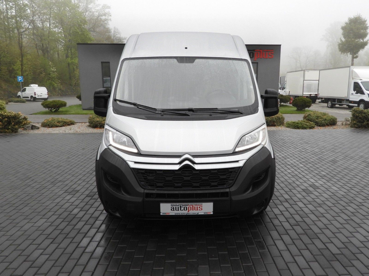 Citroën JUMPER KASTENWAGEN DOPPELKABINE 7 SITZE TEMPOMAT - Furgon, Dostavno vozilo s dvostrukom kabinom: slika Citroën JUMPER KASTENWAGEN DOPPELKABINE 7 SITZE TEMPOMAT - Furgon, Dostavno vozilo s dvostrukom kabinom Citroën JUMPER KASTENWAGEN DOPPELKABINE 7 SITZE TEMPOMAT - Furgon, Dostavno vozilo s dvostrukom kabinom: slika Citroën JUMPER KASTENWAGEN DOPPELKABINE 7 SITZE TEMPOMAT - Furgon, Dostavno vozilo s dvostrukom kabinom
