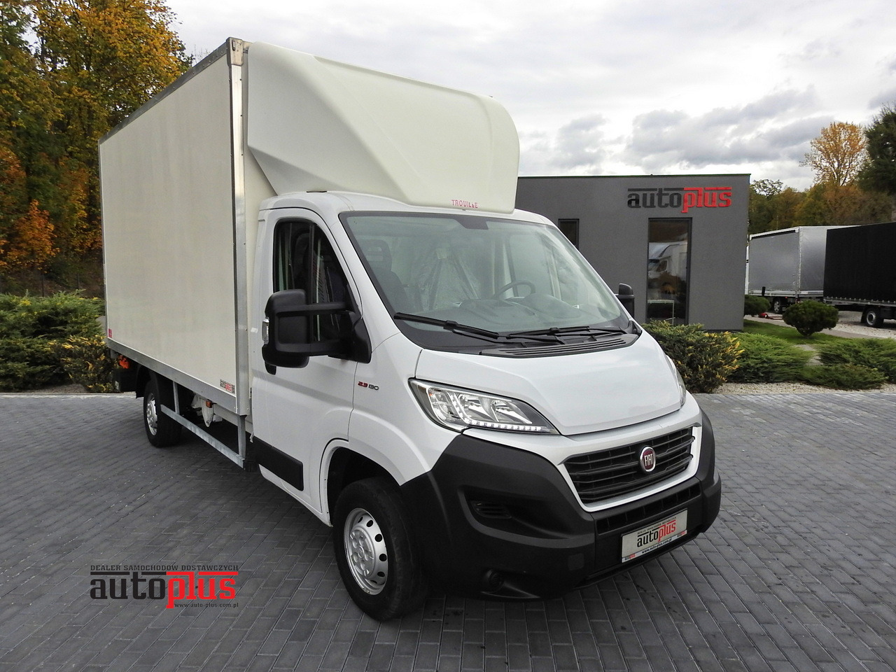FIAT DUCATO BOX LIFT 8 PALLETS CRUISE CONTROL NAVIGATION AIR CONDITIONING LED LIGHTS 130HP - Dostavno vozilo sa zatvorenim sandukom: slika FIAT DUCATO BOX LIFT 8 PALLETS CRUISE CONTROL NAVIGATION AIR CONDITIONING LED LIGHTS 130HP - Dostavno vozilo sa zatvorenim sandukom FIAT DUCATO BOX LIFT 8 PALLETS CRUISE CONTROL NAVIGATION AIR CONDITIONING LED LIGHTS 130HP - Dostavno vozilo sa zatvorenim sandukom: slika FIAT DUCATO BOX LIFT 8 PALLETS CRUISE CONTROL NAVIGATION AIR CONDITIONING LED LIGHTS 130HP - Dostavno vozilo sa zatvorenim sandukom