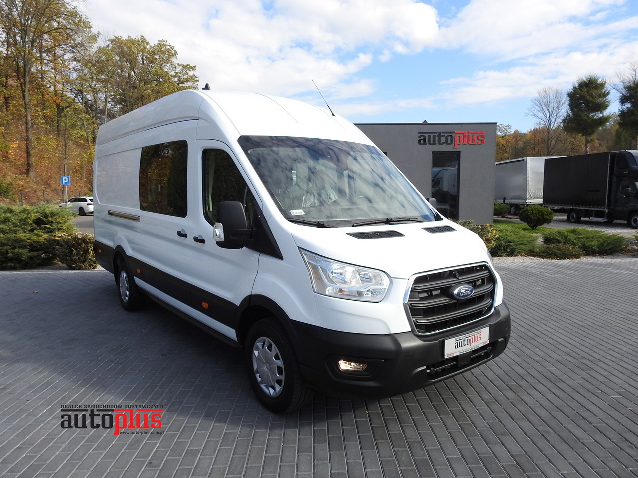 FORD TRANSIT BOX DELIVERY VAN 6 SEATS CRUISE CONTROL AIR CONDITIONING LED LIGHTS 130HP - Furgon: slika FORD TRANSIT BOX DELIVERY VAN 6 SEATS CRUISE CONTROL AIR CONDITIONING LED LIGHTS 130HP - Furgon FORD TRANSIT BOX DELIVERY VAN 6 SEATS CRUISE CONTROL AIR CONDITIONING LED LIGHTS 130HP - Furgon: slika FORD TRANSIT BOX DELIVERY VAN 6 SEATS CRUISE CONTROL AIR CONDITIONING LED LIGHTS 130HP - Furgon