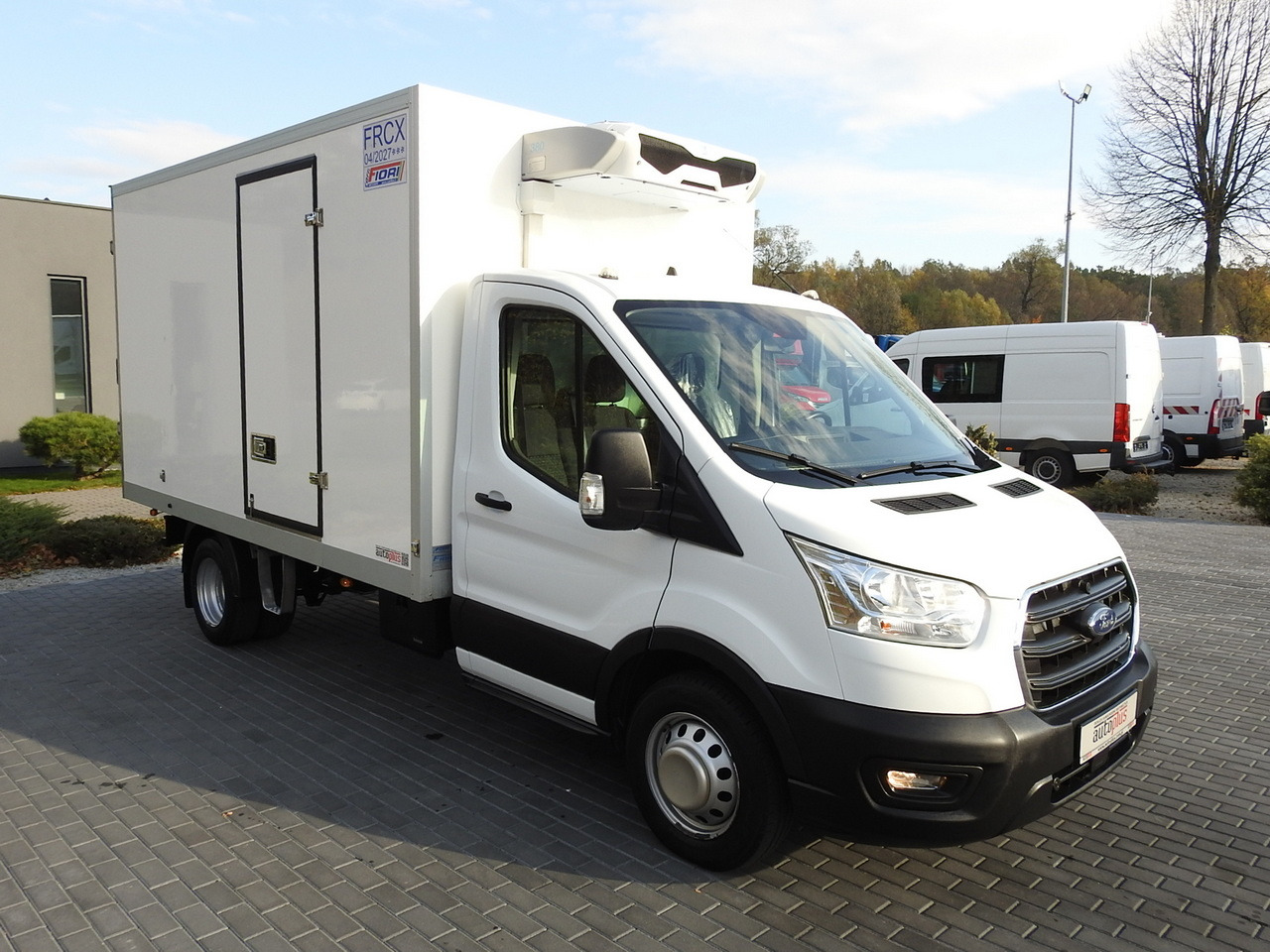 FORD TRANSIT REGRIGERATOR BOX -10*C POWER SUPPLY 230V CRUISE CONTROL AIR CONDITIONING LED LIGHTS PNEUMATICS TWIN WHEELS 130HP - Dostavno vozilo hladnjača: slika FORD TRANSIT REGRIGERATOR BOX -10*C POWER SUPPLY 230V CRUISE CONTROL AIR CONDITIONING LED LIGHTS PNEUMATICS TWIN WHEELS 130HP - Dostavno vozilo hladnjača FORD TRANSIT REGRIGERATOR BOX -10*C POWER SUPPLY 230V CRUISE CONTROL AIR CONDITIONING LED LIGHTS PNEUMATICS TWIN WHEELS 130HP - Dostavno vozilo hladnjača: slika FORD TRANSIT REGRIGERATOR BOX -10*C POWER SUPPLY 230V CRUISE CONTROL AIR CONDITIONING LED LIGHTS PNEUMATICS TWIN WHEELS 130HP - Dostavno vozilo hladnjača
