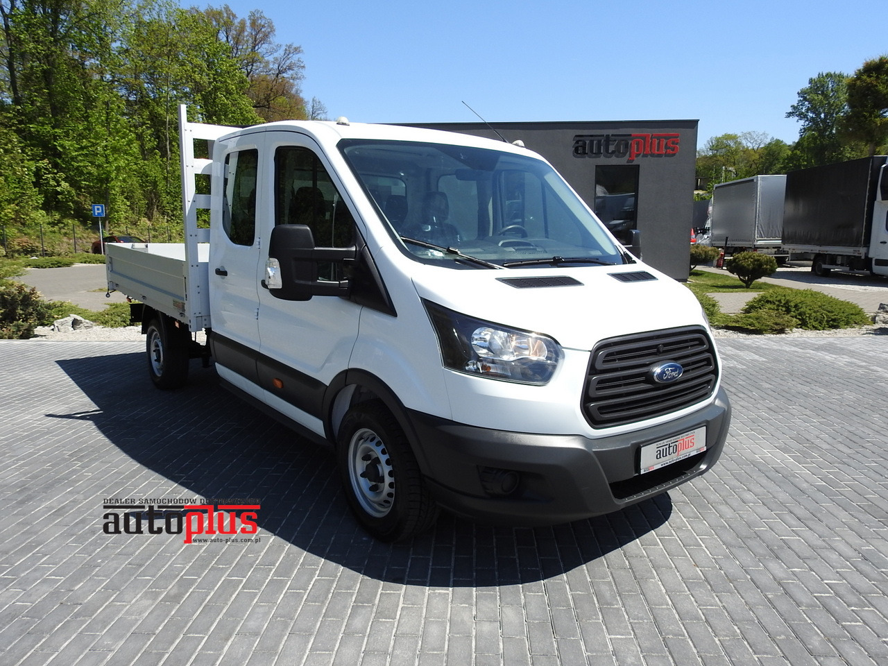 FORD TRANSIT STAKE BODY DOUBLE CABIN DOKA 7 SEATS AIR CONDITIONING 130HP - Dostavno vozilo s ravnom platformom: slika FORD TRANSIT STAKE BODY DOUBLE CABIN DOKA 7 SEATS AIR CONDITIONING 130HP - Dostavno vozilo s ravnom platformom FORD TRANSIT STAKE BODY DOUBLE CABIN DOKA 7 SEATS AIR CONDITIONING 130HP - Dostavno vozilo s ravnom platformom: slika FORD TRANSIT STAKE BODY DOUBLE CABIN DOKA 7 SEATS AIR CONDITIONING 130HP - Dostavno vozilo s ravnom platformom
