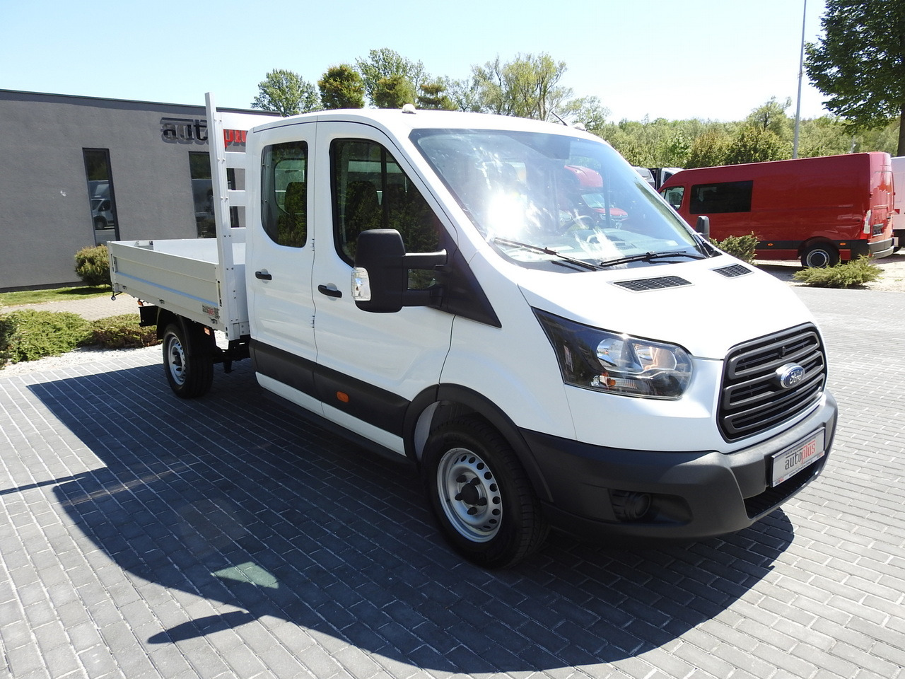 FORD TRANSIT STAKE BODY DOUBLE CABIN DOKA 7 SEATS AIR CONDITIONING 130HP - Dostavno vozilo s ravnom platformom: slika FORD TRANSIT STAKE BODY DOUBLE CABIN DOKA 7 SEATS AIR CONDITIONING 130HP - Dostavno vozilo s ravnom platformom FORD TRANSIT STAKE BODY DOUBLE CABIN DOKA 7 SEATS AIR CONDITIONING 130HP - Dostavno vozilo s ravnom platformom: slika FORD TRANSIT STAKE BODY DOUBLE CABIN DOKA 7 SEATS AIR CONDITIONING 130HP - Dostavno vozilo s ravnom platformom