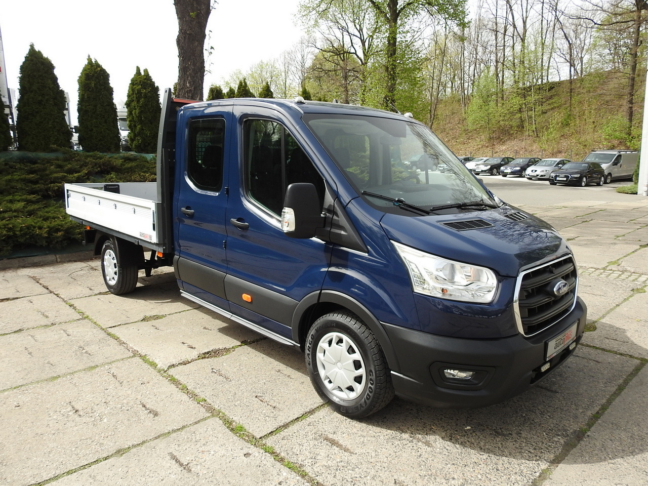 FORD TRANSIT STAKE BODY DOUBLE CABIN DOKA 7 SEATS CRUISE CONTROL AIR CONDITIONING LED LIGHTS 130HP - Dostavno vozilo s dvostrukom kabinom: slika FORD TRANSIT STAKE BODY DOUBLE CABIN DOKA 7 SEATS CRUISE CONTROL AIR CONDITIONING LED LIGHTS 130HP - Dostavno vozilo s dvostrukom kabinom FORD TRANSIT STAKE BODY DOUBLE CABIN DOKA 7 SEATS CRUISE CONTROL AIR CONDITIONING LED LIGHTS 130HP - Dostavno vozilo s dvostrukom kabinom: slika FORD TRANSIT STAKE BODY DOUBLE CABIN DOKA 7 SEATS CRUISE CONTROL AIR CONDITIONING LED LIGHTS 130HP - Dostavno vozilo s dvostrukom kabinom