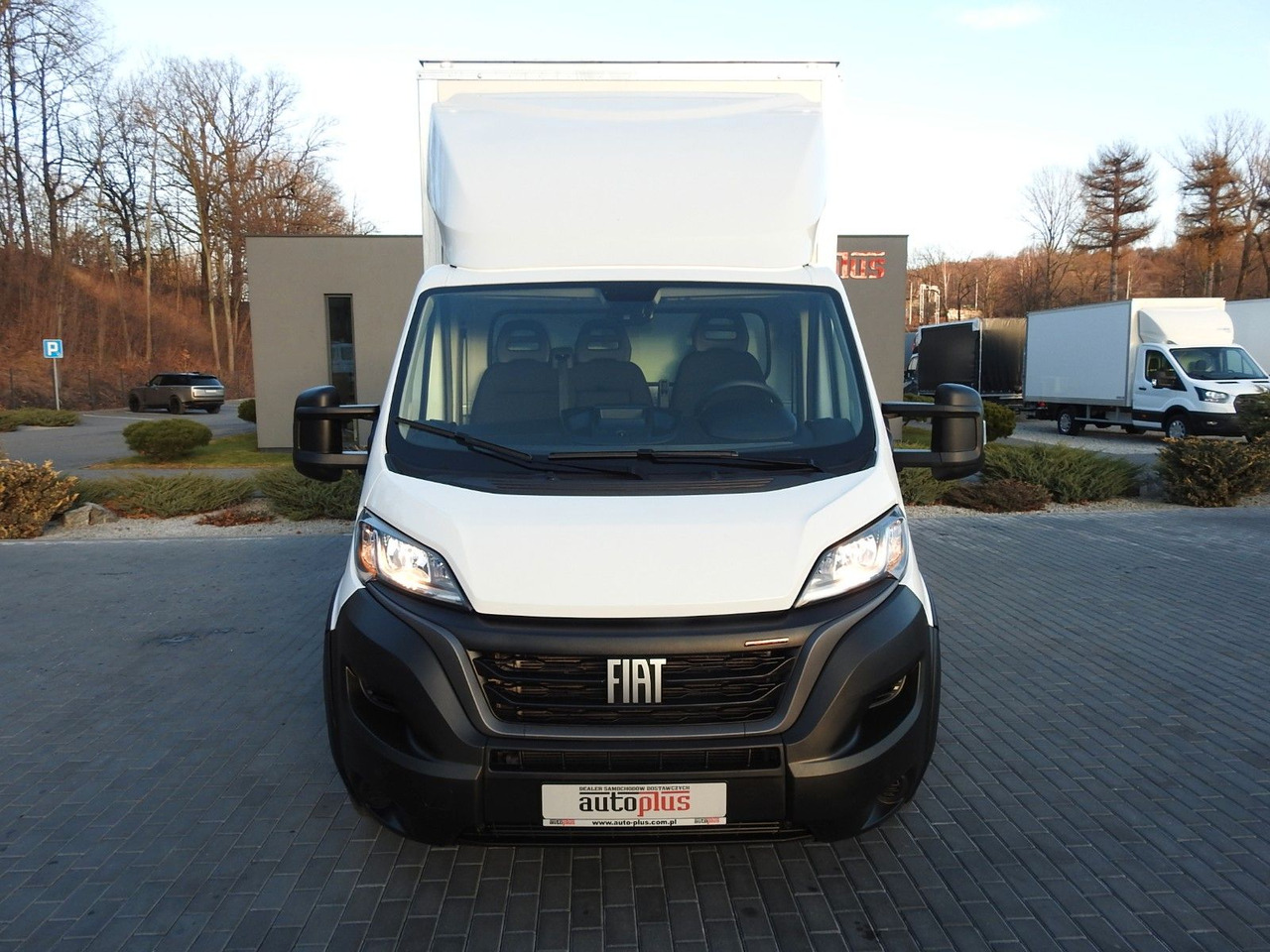 Fiat DUCATO KOFFER AUFZUG 8 PALETTEN TEMPOMAT - Dostavno vozilo sa zatvorenim sandukom: slika Fiat DUCATO KOFFER AUFZUG 8 PALETTEN TEMPOMAT - Dostavno vozilo sa zatvorenim sandukom Fiat DUCATO KOFFER AUFZUG 8 PALETTEN TEMPOMAT - Dostavno vozilo sa zatvorenim sandukom: slika Fiat DUCATO KOFFER AUFZUG 8 PALETTEN TEMPOMAT - Dostavno vozilo sa zatvorenim sandukom