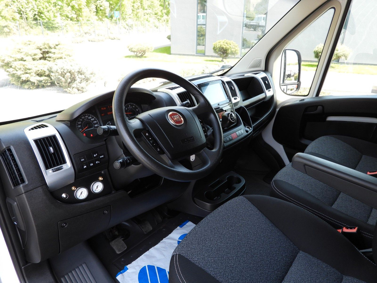 Fiat DUCATO PRITSCHE PLANE 10 PALETTEN WEBASTO A/C Fiat DUCATO PRITSCHE PLANE 10 PALETTEN WEBASTO A/C - Dostavno vozilo s ceradom: slika Fiat DUCATO PRITSCHE PLANE 10 PALETTEN WEBASTO A/C Fiat DUCATO PRITSCHE PLANE 10 PALETTEN WEBASTO A/C - Dostavno vozilo s ceradom Fiat DUCATO PRITSCHE PLANE 10 PALETTEN WEBASTO A/C Fiat DUCATO PRITSCHE PLANE 10 PALETTEN WEBASTO A/C - Dostavno vozilo s ceradom: slika Fiat DUCATO PRITSCHE PLANE 10 PALETTEN WEBASTO A/C Fiat DUCATO PRITSCHE PLANE 10 PALETTEN WEBASTO A/C - Dostavno vozilo s ceradom