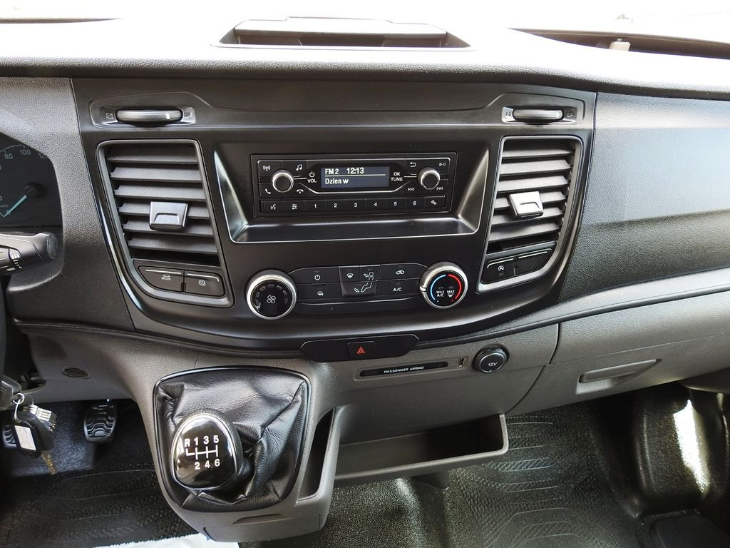 Dostavno vozilo hladnjača Ford TRANSIT KÜHLKOFFER 0*C STROMVERSORGUNG 230V  A/C: slika Dostavno vozilo hladnjača Ford TRANSIT KÜHLKOFFER 0*C STROMVERSORGUNG 230V  A/C