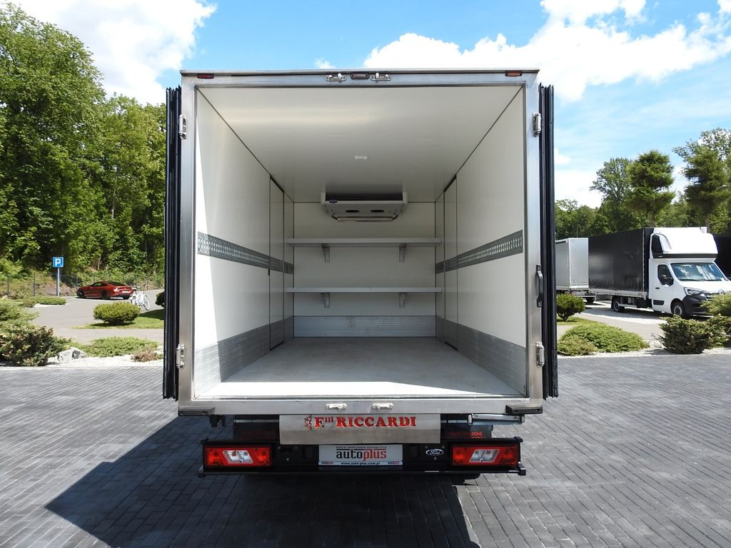 Dostavno vozilo hladnjača Ford TRANSIT KÜHLKOFFER 0*C STROMVERSORGUNG 230V  A/C: slika Dostavno vozilo hladnjača Ford TRANSIT KÜHLKOFFER 0*C STROMVERSORGUNG 230V  A/C