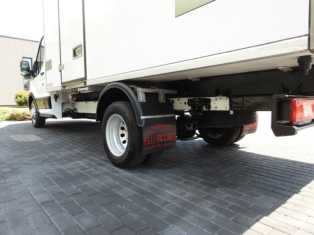 Dostavno vozilo hladnjača Ford TRANSIT KÜHLKOFFER 0*C STROMVERSORGUNG 230V  A/C: slika Dostavno vozilo hladnjača Ford TRANSIT KÜHLKOFFER 0*C STROMVERSORGUNG 230V  A/C