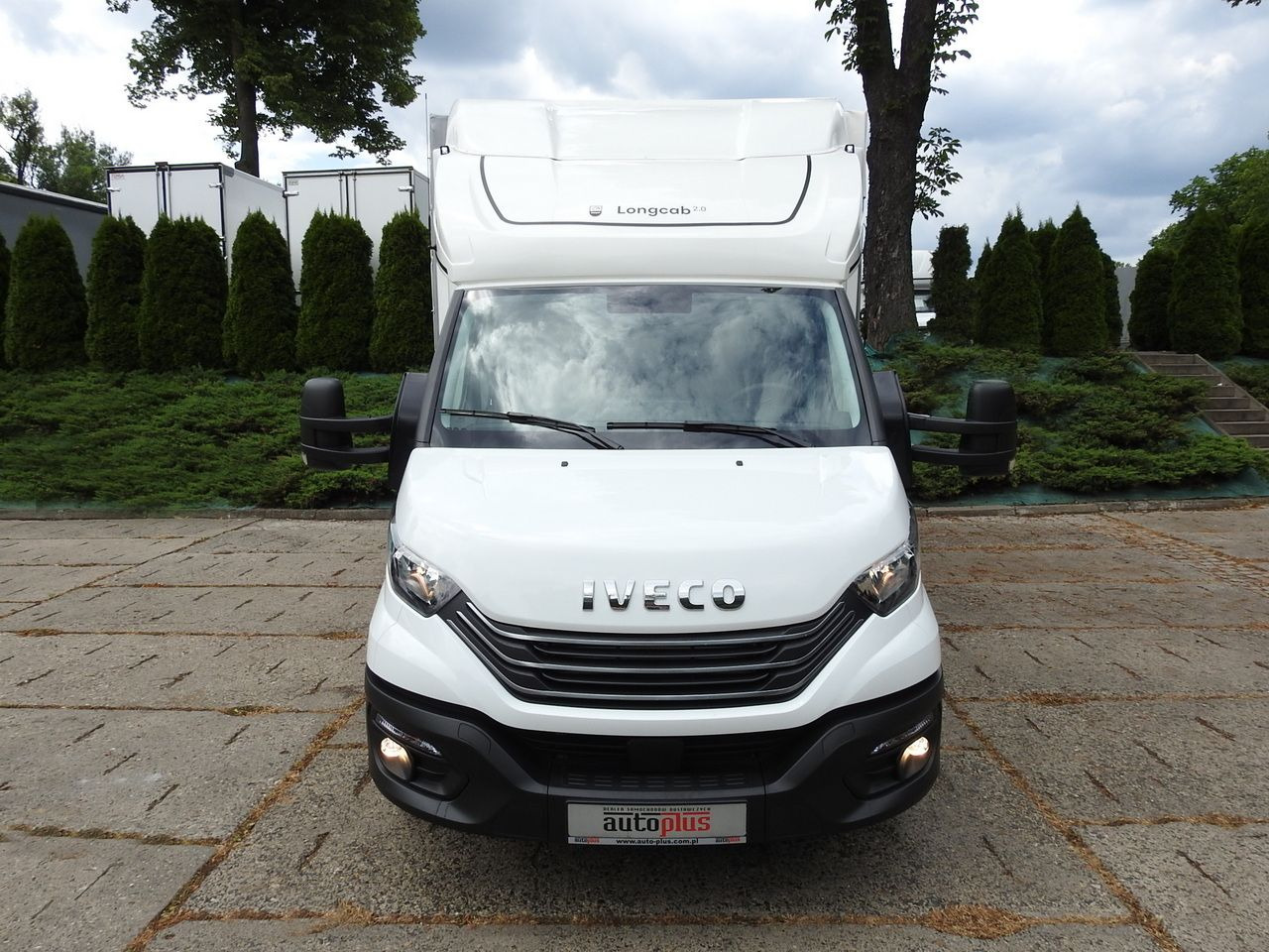IVECO DAILY 35S18 NEW TARPAULIN WEBASTO CRUISE CONTROL AIR CONDITIONING 180HP - Dostavno vozilo s ceradom: slika IVECO DAILY 35S18 NEW TARPAULIN WEBASTO CRUISE CONTROL AIR CONDITIONING 180HP - Dostavno vozilo s ceradom IVECO DAILY 35S18 NEW TARPAULIN WEBASTO CRUISE CONTROL AIR CONDITIONING 180HP - Dostavno vozilo s ceradom: slika IVECO DAILY 35S18 NEW TARPAULIN WEBASTO CRUISE CONTROL AIR CONDITIONING 180HP - Dostavno vozilo s ceradom