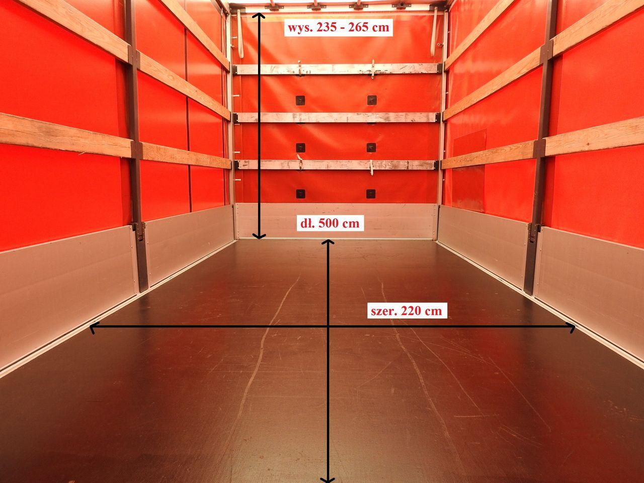 Dostavno vozilo s ceradom IVECO DAILY 35S18 TARPAULIN 10 PALLETS WEBASTO CRUISE CONTROL LED LIGHTS AIR CONDITIONING  180HP: slika Dostavno vozilo s ceradom IVECO DAILY 35S18 TARPAULIN 10 PALLETS WEBASTO CRUISE CONTROL LED LIGHTS AIR CONDITIONING  180HP