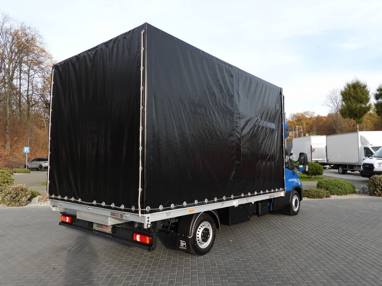 IVECO DAILY 35S21 TARPAULIN 10 PALLETS WEBASTO CRUISE CONTROL NAVIGATION LED LIGHTS AUTOMATIC TRANSMISSION HI-MATIC AIR CONDITIONING 210HP - Dostavno vozilo s ceradom: slika IVECO DAILY 35S21 TARPAULIN 10 PALLETS WEBASTO CRUISE CONTROL NAVIGATION LED LIGHTS AUTOMATIC TRANSMISSION HI-MATIC AIR CONDITIONING 210HP - Dostavno vozilo s ceradom IVECO DAILY 35S21 TARPAULIN 10 PALLETS WEBASTO CRUISE CONTROL NAVIGATION LED LIGHTS AUTOMATIC TRANSMISSION HI-MATIC AIR CONDITIONING 210HP - Dostavno vozilo s ceradom: slika IVECO DAILY 35S21 TARPAULIN 10 PALLETS WEBASTO CRUISE CONTROL NAVIGATION LED LIGHTS AUTOMATIC TRANSMISSION HI-MATIC AIR CONDITIONING 210HP - Dostavno vozilo s ceradom