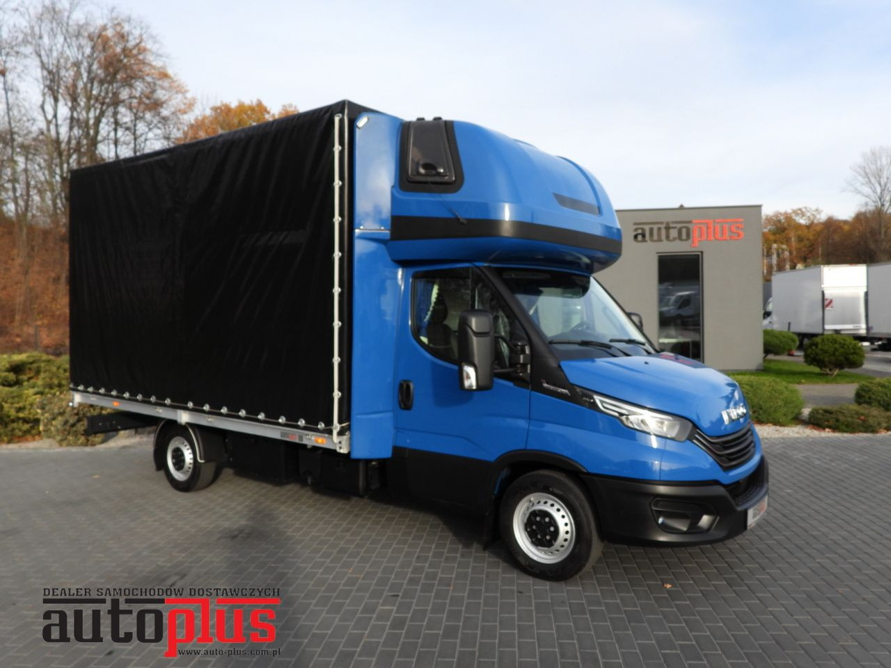 IVECO DAILY 35S21 TARPAULIN 10 PALLETS WEBASTO CRUISE CONTROL NAVIGATION LED LIGHTS AUTOMATIC TRANSMISSION HI-MATIC AIR CONDITIONING 210HP - Dostavno vozilo s ceradom: slika IVECO DAILY 35S21 TARPAULIN 10 PALLETS WEBASTO CRUISE CONTROL NAVIGATION LED LIGHTS AUTOMATIC TRANSMISSION HI-MATIC AIR CONDITIONING 210HP - Dostavno vozilo s ceradom IVECO DAILY 35S21 TARPAULIN 10 PALLETS WEBASTO CRUISE CONTROL NAVIGATION LED LIGHTS AUTOMATIC TRANSMISSION HI-MATIC AIR CONDITIONING 210HP - Dostavno vozilo s ceradom: slika IVECO DAILY 35S21 TARPAULIN 10 PALLETS WEBASTO CRUISE CONTROL NAVIGATION LED LIGHTS AUTOMATIC TRANSMISSION HI-MATIC AIR CONDITIONING 210HP - Dostavno vozilo s ceradom