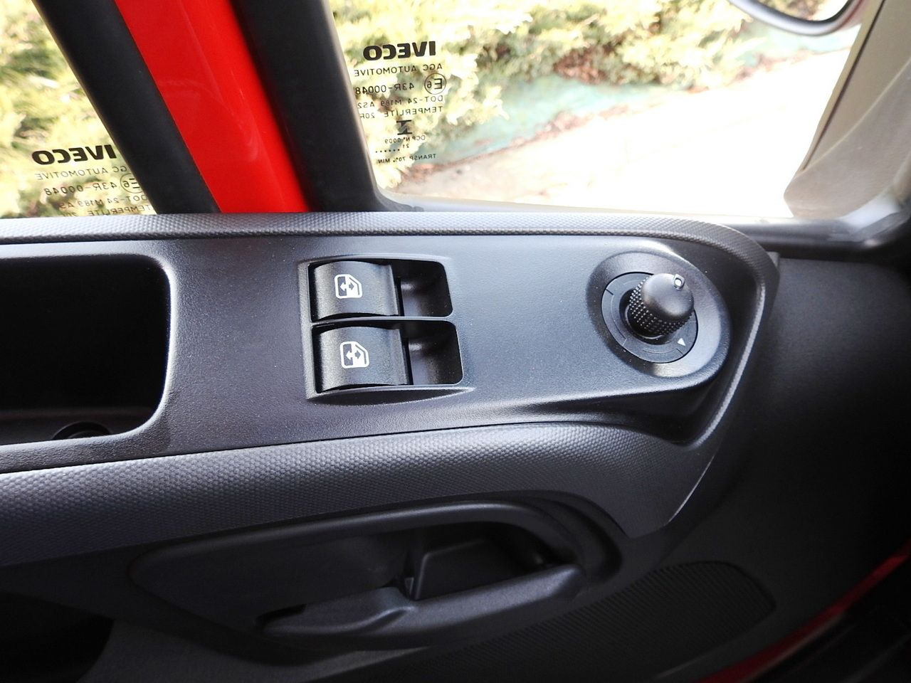 Novi Dostavno vozilo s ceradom IVECO DAILY NEW TARPAULIN 10 PALLETS WEBASTO CRUISE CONTROL NAVIGATION AIR CONDITIONING LED LIGHTS  180HP: slika Novi Dostavno vozilo s ceradom IVECO DAILY NEW TARPAULIN 10 PALLETS WEBASTO CRUISE CONTROL NAVIGATION AIR CONDITIONING LED LIGHTS  180HP