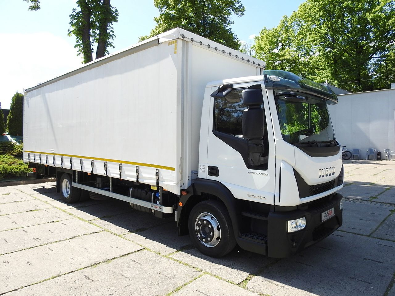 IVECO EUROCARGO 120 - 220 TARPAULIN LIFT 20 PALLETS LED LIGHTS AUTOMATIC TRANSMISSION HI-MATIC TWIN WHEELS AIR CONDITIONING 220HP - Dostavno vozilo s ceradom: slika IVECO EUROCARGO 120 - 220 TARPAULIN LIFT 20 PALLETS LED LIGHTS AUTOMATIC TRANSMISSION HI-MATIC TWIN WHEELS AIR CONDITIONING 220HP - Dostavno vozilo s ceradom IVECO EUROCARGO 120 - 220 TARPAULIN LIFT 20 PALLETS LED LIGHTS AUTOMATIC TRANSMISSION HI-MATIC TWIN WHEELS AIR CONDITIONING 220HP - Dostavno vozilo s ceradom: slika IVECO EUROCARGO 120 - 220 TARPAULIN LIFT 20 PALLETS LED LIGHTS AUTOMATIC TRANSMISSION HI-MATIC TWIN WHEELS AIR CONDITIONING 220HP - Dostavno vozilo s ceradom