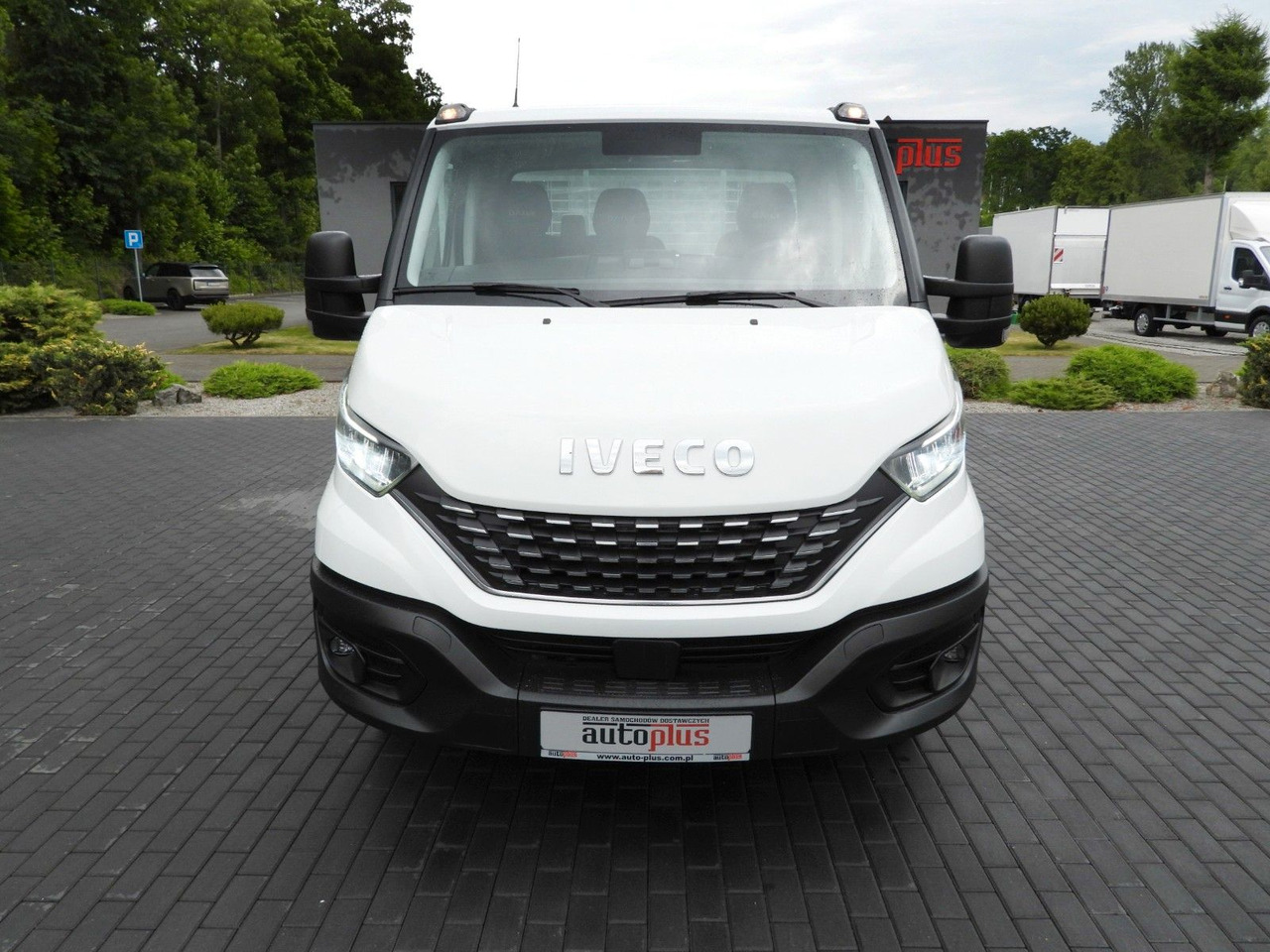 Mali kamion kiper Iveco DAILY 35C21 KIPPER TEMPOMAT NAVIGATION LED: slika Mali kamion kiper Iveco DAILY 35C21 KIPPER TEMPOMAT NAVIGATION LED