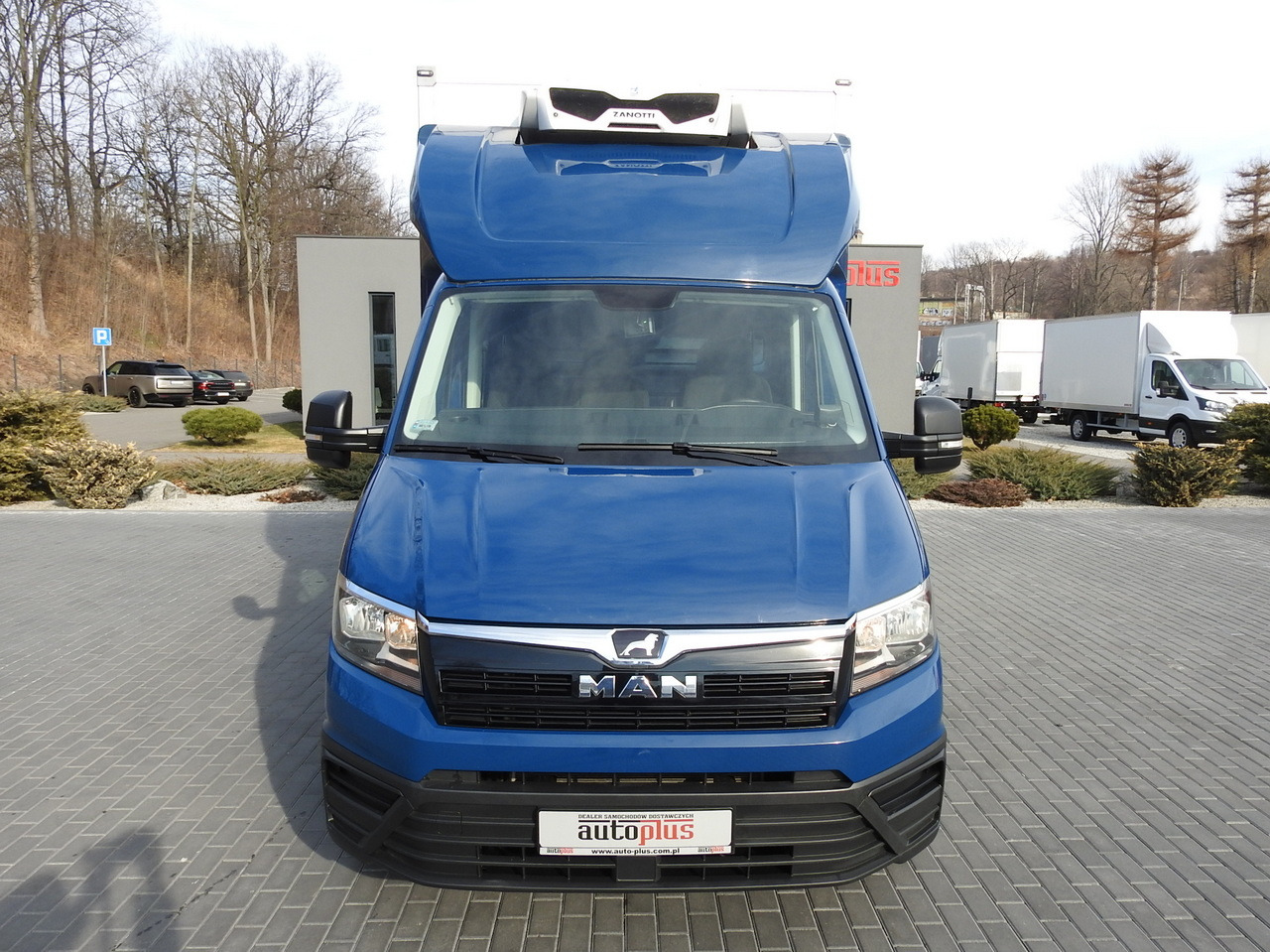 MAN TGE 3.180 REGRIGERATOR BOX -5*C 8 PALLETS HEATING FUNCTION CRUISE CONTROL PNEUMATICS AIR CONDITIONING 180HP - Dostavno vozilo hladnjača: slika MAN TGE 3.180 REGRIGERATOR BOX -5*C 8 PALLETS HEATING FUNCTION CRUISE CONTROL PNEUMATICS AIR CONDITIONING 180HP - Dostavno vozilo hladnjača MAN TGE 3.180 REGRIGERATOR BOX -5*C 8 PALLETS HEATING FUNCTION CRUISE CONTROL PNEUMATICS AIR CONDITIONING 180HP - Dostavno vozilo hladnjača: slika MAN TGE 3.180 REGRIGERATOR BOX -5*C 8 PALLETS HEATING FUNCTION CRUISE CONTROL PNEUMATICS AIR CONDITIONING 180HP - Dostavno vozilo hladnjača