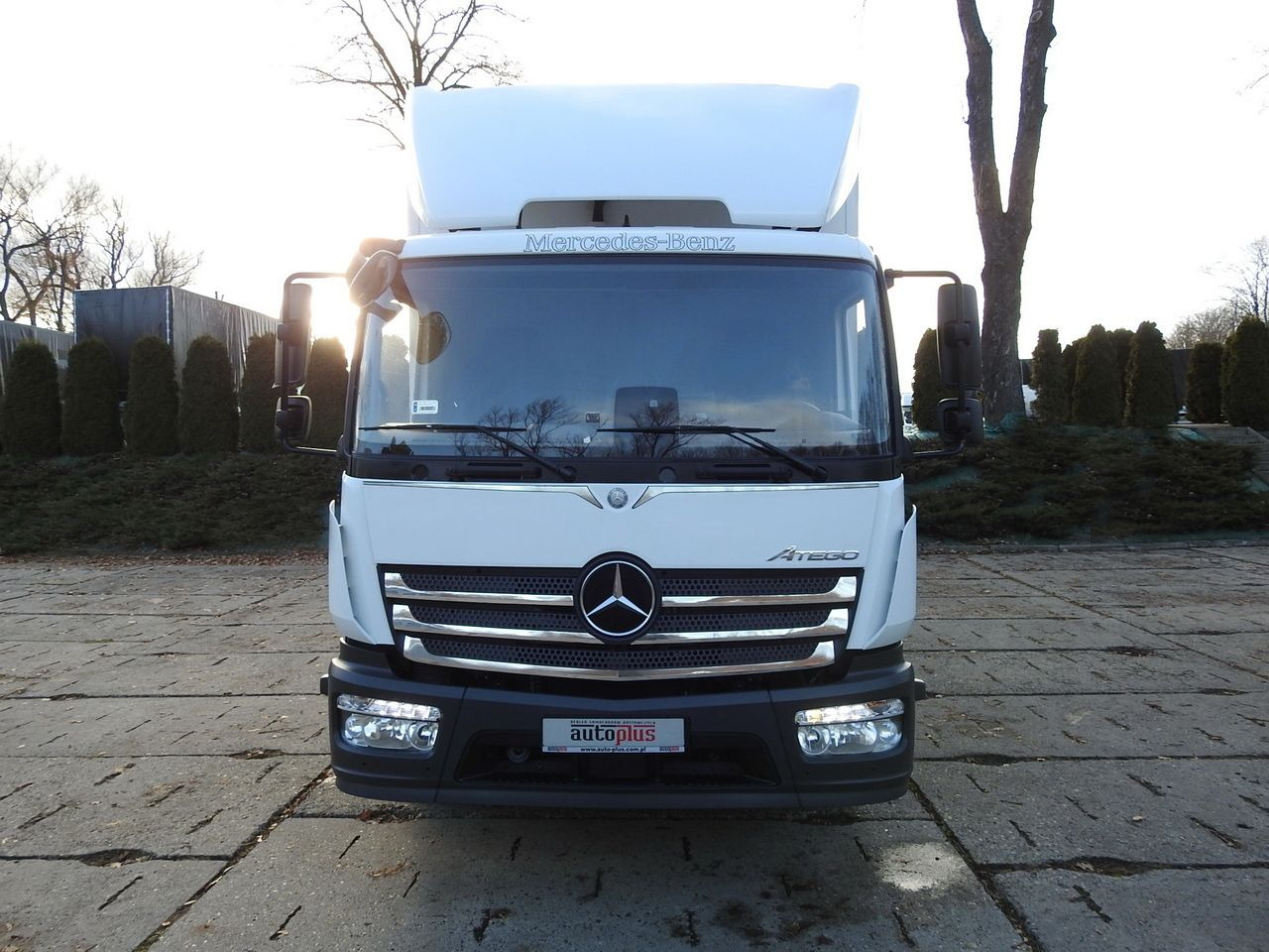 MERCEDES ATEGO 12.24 REGRIGERATOR BOX -10*C LIFT 16 PALLETS HEATING FUNCTION WEBASTO CRUISE CONTROL PNEUMATICS AIR CONDITIONING 240HP - Kamion hladnjača: slika MERCEDES ATEGO 12.24 REGRIGERATOR BOX -10*C LIFT 16 PALLETS HEATING FUNCTION WEBASTO CRUISE CONTROL PNEUMATICS AIR CONDITIONING 240HP - Kamion hladnjača MERCEDES ATEGO 12.24 REGRIGERATOR BOX -10*C LIFT 16 PALLETS HEATING FUNCTION WEBASTO CRUISE CONTROL PNEUMATICS AIR CONDITIONING 240HP - Kamion hladnjača: slika MERCEDES ATEGO 12.24 REGRIGERATOR BOX -10*C LIFT 16 PALLETS HEATING FUNCTION WEBASTO CRUISE CONTROL PNEUMATICS AIR CONDITIONING 240HP - Kamion hladnjača
