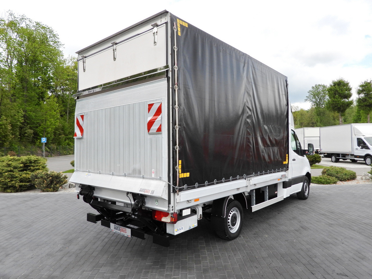 MERCEDES SPRINTER 316 TARPAULIN LIFT 8 PALLETS WEBASTO CRUISE CONTROL AIR CONDITIONING  160HP - Dostavno vozilo s ceradom: slika MERCEDES SPRINTER 316 TARPAULIN LIFT 8 PALLETS WEBASTO CRUISE CONTROL AIR CONDITIONING  160HP - Dostavno vozilo s ceradom MERCEDES SPRINTER 316 TARPAULIN LIFT 8 PALLETS WEBASTO CRUISE CONTROL AIR CONDITIONING  160HP - Dostavno vozilo s ceradom: slika MERCEDES SPRINTER 316 TARPAULIN LIFT 8 PALLETS WEBASTO CRUISE CONTROL AIR CONDITIONING  160HP - Dostavno vozilo s ceradom