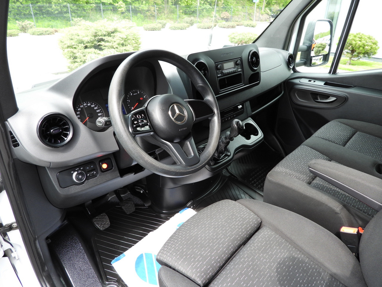 MERCEDES SPRINTER 316 TARPAULIN LIFT 8 PALLETS WEBASTO CRUISE CONTROL AIR CONDITIONING  160HP - Dostavno vozilo s ceradom: slika MERCEDES SPRINTER 316 TARPAULIN LIFT 8 PALLETS WEBASTO CRUISE CONTROL AIR CONDITIONING  160HP - Dostavno vozilo s ceradom MERCEDES SPRINTER 316 TARPAULIN LIFT 8 PALLETS WEBASTO CRUISE CONTROL AIR CONDITIONING  160HP - Dostavno vozilo s ceradom: slika MERCEDES SPRINTER 316 TARPAULIN LIFT 8 PALLETS WEBASTO CRUISE CONTROL AIR CONDITIONING  160HP - Dostavno vozilo s ceradom