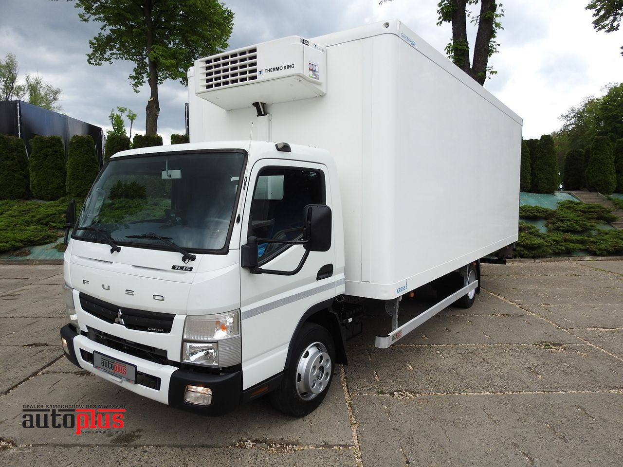 MITSUBISHI CANTER FUSO 7C15 REGRIGERATOR BOX -4*C LIFT POWER SUPPLY 230V AIR CONDITIONING AUTOMATIC TRANSMISSION 150HP - Kamion hladnjača: slika MITSUBISHI CANTER FUSO 7C15 REGRIGERATOR BOX -4*C LIFT POWER SUPPLY 230V AIR CONDITIONING AUTOMATIC TRANSMISSION 150HP - Kamion hladnjača MITSUBISHI CANTER FUSO 7C15 REGRIGERATOR BOX -4*C LIFT POWER SUPPLY 230V AIR CONDITIONING AUTOMATIC TRANSMISSION 150HP - Kamion hladnjača: slika MITSUBISHI CANTER FUSO 7C15 REGRIGERATOR BOX -4*C LIFT POWER SUPPLY 230V AIR CONDITIONING AUTOMATIC TRANSMISSION 150HP - Kamion hladnjača