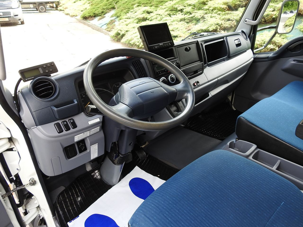 MITSUBISHI CANTER FUSO 7C15 REGRIGERATOR BOX -4*C LIFT POWER SUPPLY 230V AIR CONDITIONING AUTOMATIC TRANSMISSION 150HP - Kamion hladnjača: slika MITSUBISHI CANTER FUSO 7C15 REGRIGERATOR BOX -4*C LIFT POWER SUPPLY 230V AIR CONDITIONING AUTOMATIC TRANSMISSION 150HP - Kamion hladnjača MITSUBISHI CANTER FUSO 7C15 REGRIGERATOR BOX -4*C LIFT POWER SUPPLY 230V AIR CONDITIONING AUTOMATIC TRANSMISSION 150HP - Kamion hladnjača: slika MITSUBISHI CANTER FUSO 7C15 REGRIGERATOR BOX -4*C LIFT POWER SUPPLY 230V AIR CONDITIONING AUTOMATIC TRANSMISSION 150HP - Kamion hladnjača