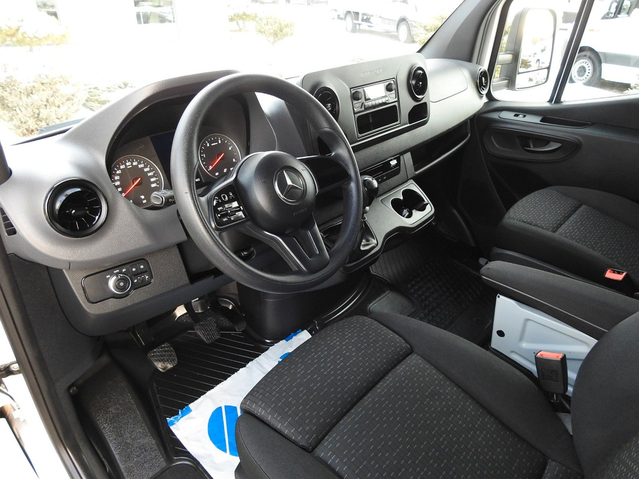 Mercedes-Benz SPRINTER 316 PRITSCHE PLANE 8 PALETTEN WEBASTO - Dostavno vozilo s ceradom, Dostavno vozilo s dvostrukom kabinom: slika Mercedes-Benz SPRINTER 316 PRITSCHE PLANE 8 PALETTEN WEBASTO - Dostavno vozilo s ceradom, Dostavno vozilo s dvostrukom kabinom Mercedes-Benz SPRINTER 316 PRITSCHE PLANE 8 PALETTEN WEBASTO - Dostavno vozilo s ceradom, Dostavno vozilo s dvostrukom kabinom: slika Mercedes-Benz SPRINTER 316 PRITSCHE PLANE 8 PALETTEN WEBASTO - Dostavno vozilo s ceradom, Dostavno vozilo s dvostrukom kabinom
